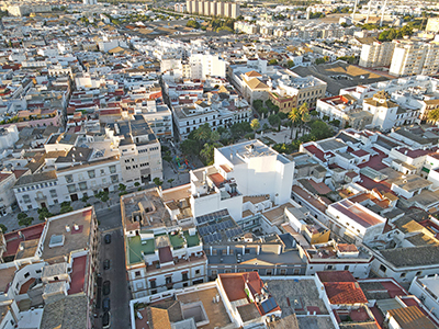 Alojamiento Bajo Patio - Pedro Alonso 5 - 8