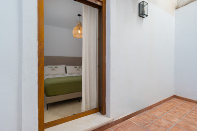 Edificio Av. Miguel Cano 11 - 3