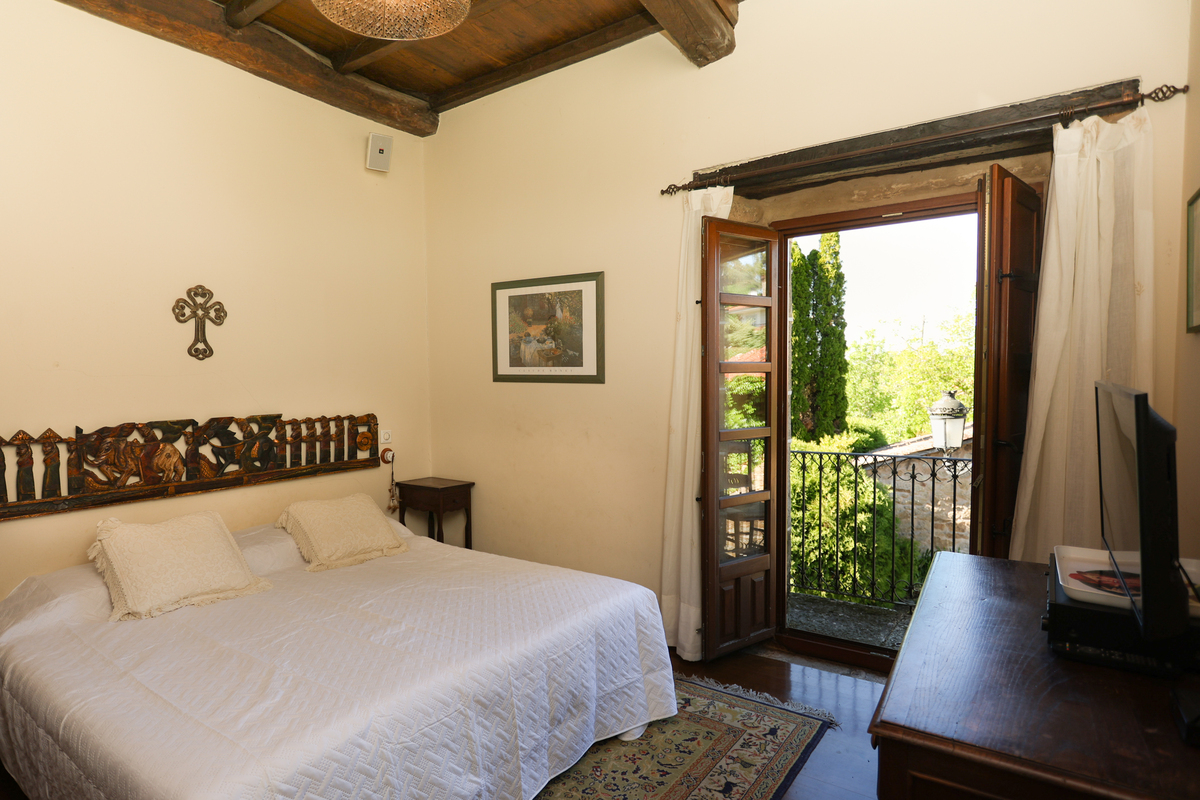 Casa Sober 6 dormitorios 7 baños - 41