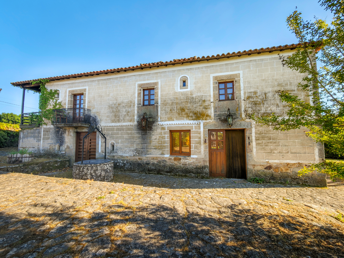 Casa Sober 6 dormitorios 7 baños - 16